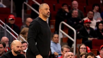 乌度卡：背靠背一扫上一场阴霾打出了韧性，替补的表现很出色