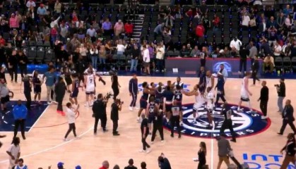 有点暖心！快船赛后爆发冲突，竟然因为这个....