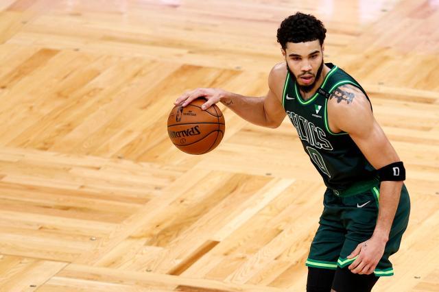 1617789353712071812.jpg Jayson-Tatum.jpg